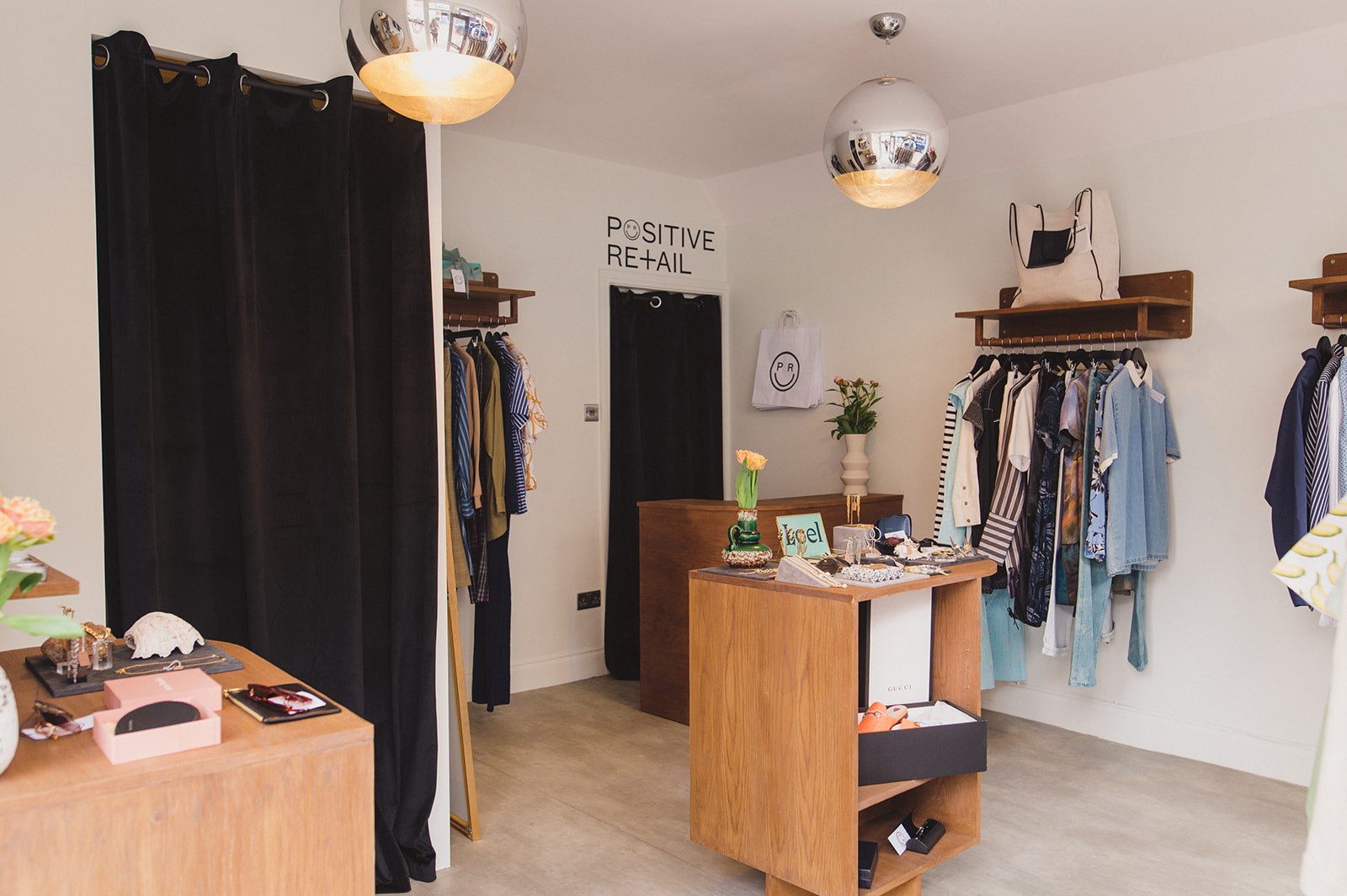 Positive Retail Message We're hiring! (Closed) – Positive Retail