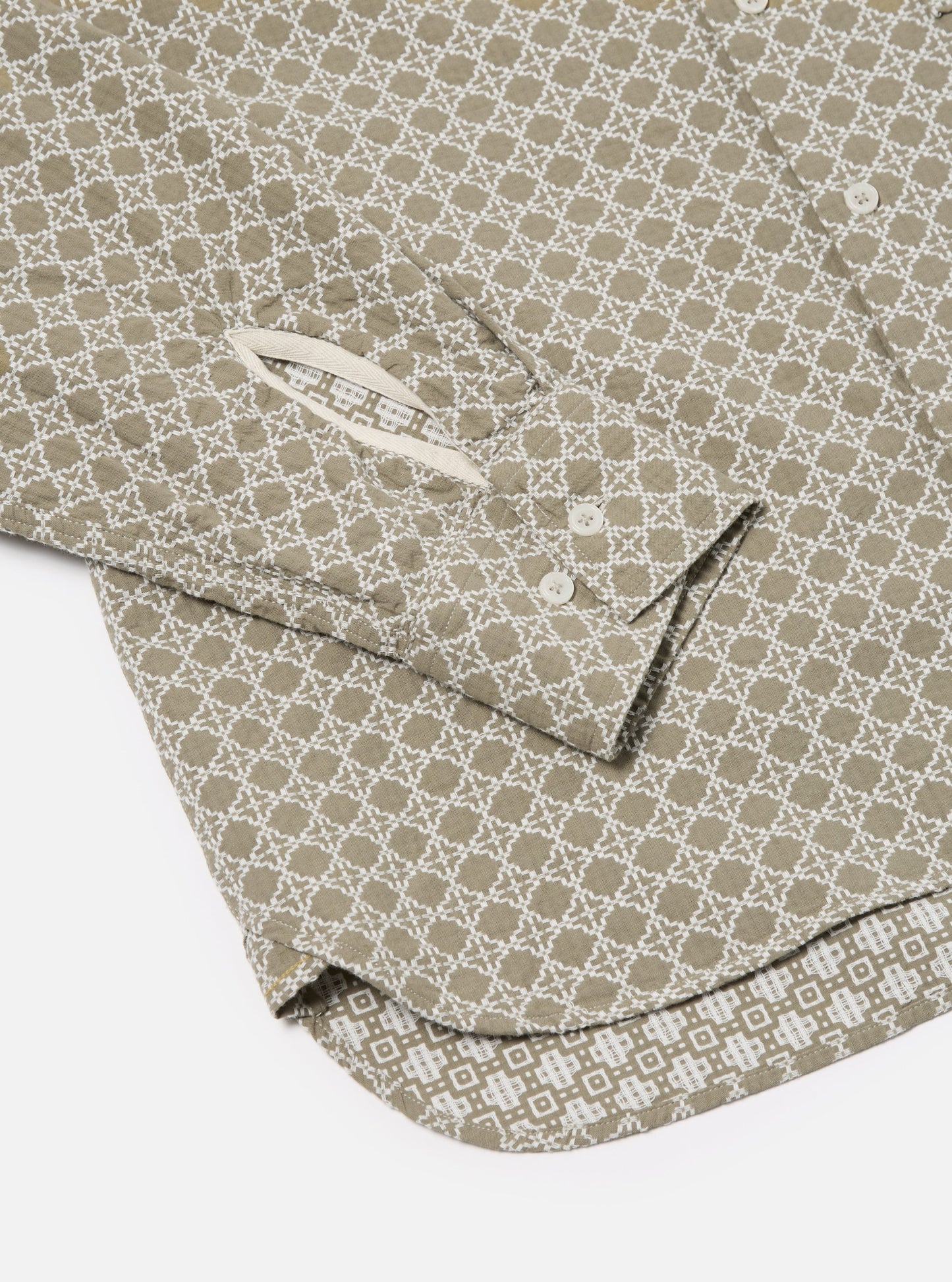 Universal Works Square Pocket Shirt in Sand/White Rhodes Cotton - M