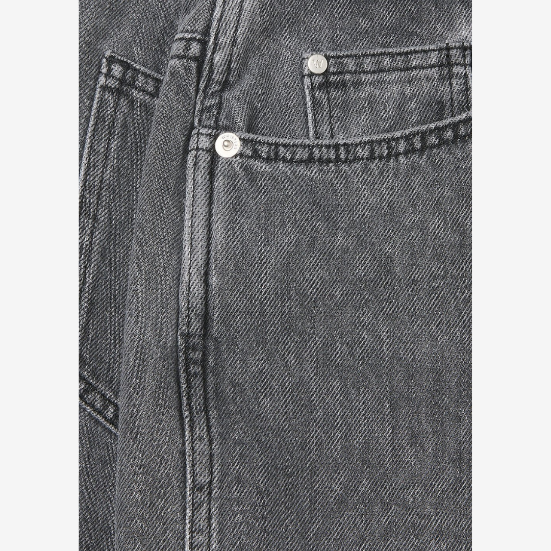 Horseshoe Barrel Leg Jean