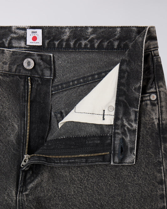 Edwin Regular Straight Kaihara Right Hand in Black Denim