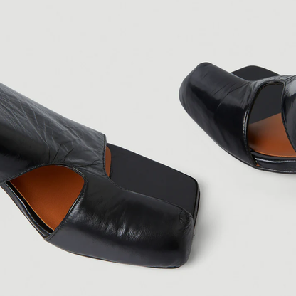 Ida Sandal Liquid Black