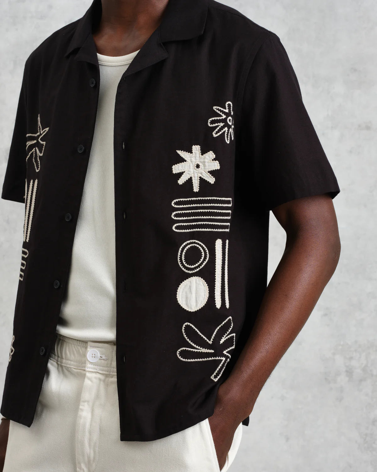 Didcot Black and Ecru Abstract Applique Short Sleeve Shirt